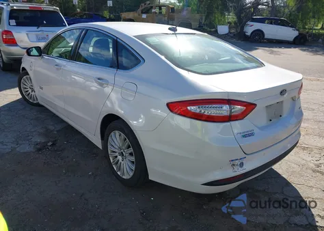 2014 Ford Fusion Energi Se Luxury из США, поврежденный, VIN 3FA6P0PU3ER306606